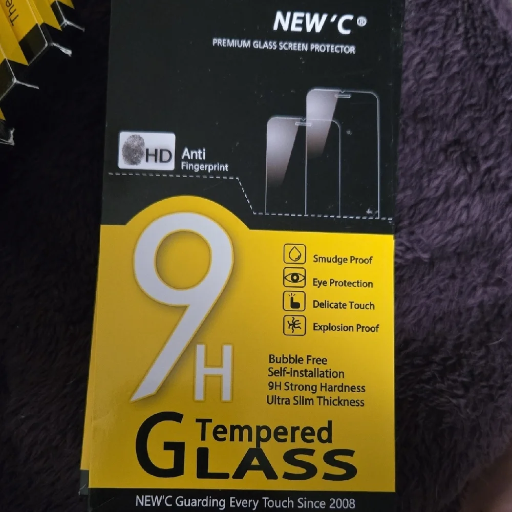 Tempered Glass Privacy Screen Protector for iPhone 11 / XR - Black